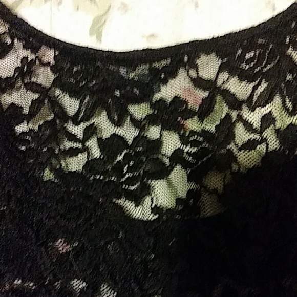 3 for $15 lace peplum top - Picture 4 of 5
